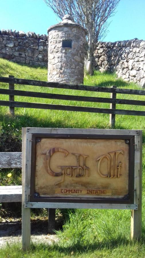 Bannockburn Inn ヘルムズデール エクステリア 写真